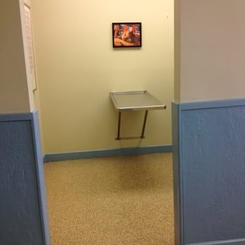Petworks Express - One of the rooms - Veterinarians Near Me - Houston, Texas Petworks Express - One of the rooms - Veterinarians Near Me - Houston, Texas