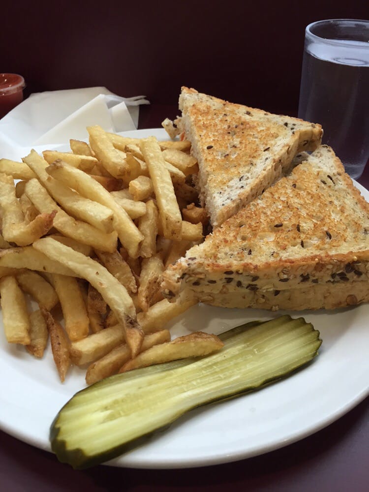 CREEKSIDE CAFE Updated October 2024 1368 United Boulevard