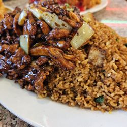 Ying Li Restaurant - Kung pao chicken