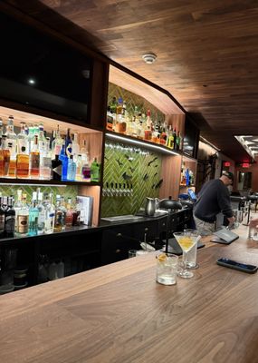 Pearl's on the Corner by null