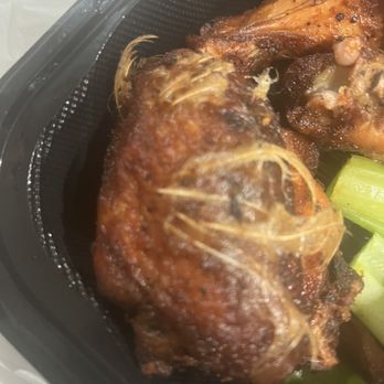 Famous Dave's Bar-B-Que - Feathers on the wings - Barbeque Near Me - Las Vegas, Nevada