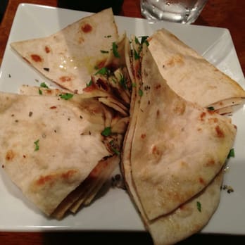 3 Olives - Restaurants Near Me - Newtown, NSW