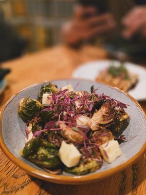 Shift Kitchen & Bar by null