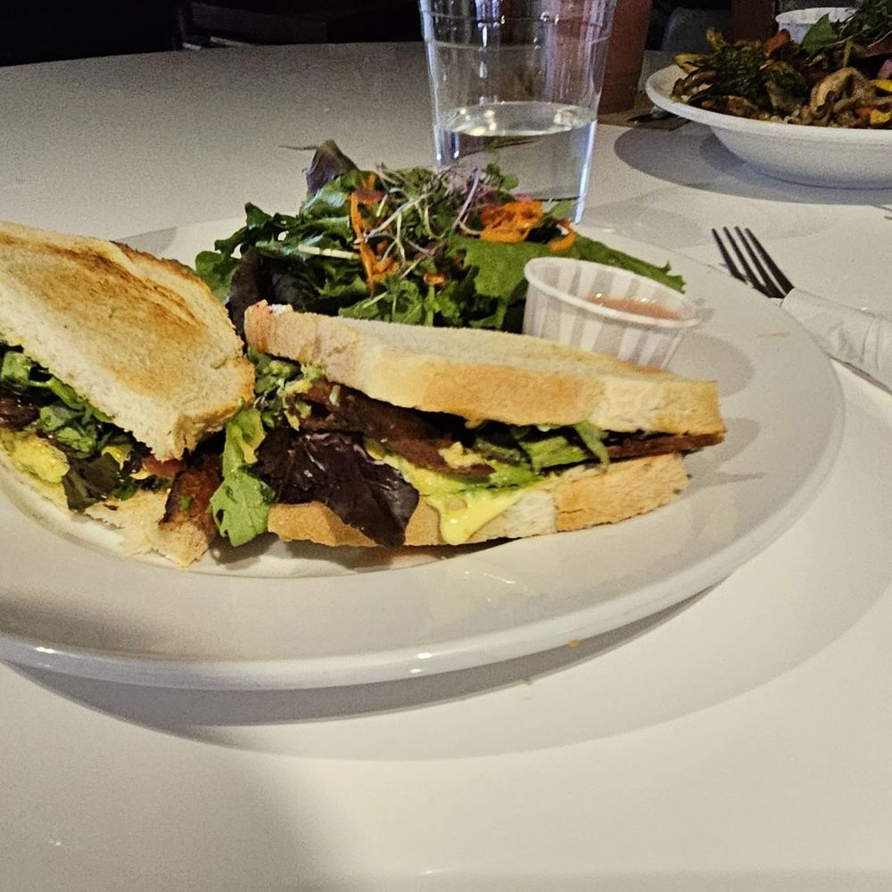 Communal Cafe - BLT Sandwich - Cafes Near Me - Nevada City, California