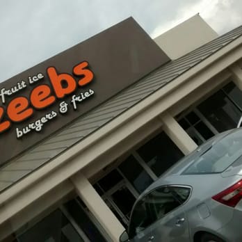 Zeebs - Front - Burgers Near Me - Las Cruces, New Mexico