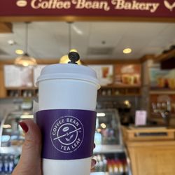 The Coffee Bean & Tea Leaf - White Chocolate Latte to start the day