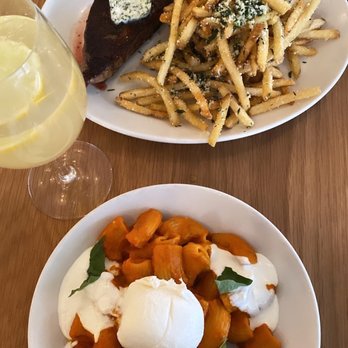 La Pecora Bianca SoHo - Lavender sprits Strip Steak & truffle fries Rigatoni w. Burrata - Mediterranean Near Me - New York, New York La Pecora Bianca SoHo - Lavender sprits Strip Steak & truffle fries Rigatoni w. Burrata - Mediterranean Near Me - New York, New York