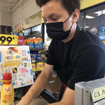 Ralphs - Giorgio is the best bagger  in town!! - Grocery Near Me - Van Nuys, California