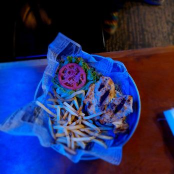 Harps American Pub & Grill - Grilled chicken sandwich - Burgers Near Me - Jacksonville, Florida