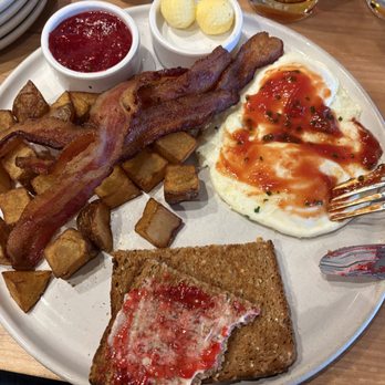 Sweet Waters on the River - Breakfast plast with eggs over easy - American Near Me - Eugene, Oregon Sweet Waters on the River - Breakfast plast with eggs over easy - American Near Me - Eugene, Oregon