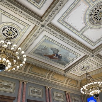 Kansas State Capitol - Landmarks & Historical Buildings Near Me - Topeka, Kansas