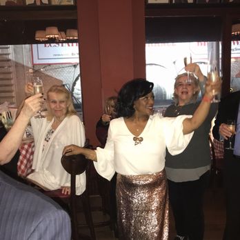 Sardi's - American Near Me - New York, New York