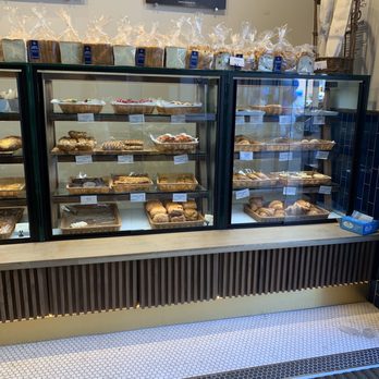 Paris Baguette - Entrance - start from here - Coffee & Tea Near Me - New York, New York