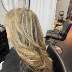 Glo beauty lounge