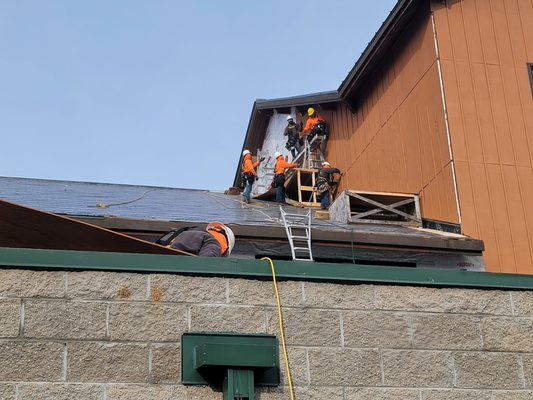 Siding Projects - Looking to give your Windsor, WI home a fresh and beautiful exterior? HRM Construction LLC is your one-stop shop for all your siding needs. We offer a wide selection of siding materials, styles, and colors to match your taste and budget. Our siding contractors are experts in installation, ensuring a flawless and weatherproof finish. Boost your home's curb appeal and value with HRM Construction! Siding Projects - Looking to give your Windsor, WI home a fresh and beautiful exterior? HRM Construction LLC is your one-stop shop for all your siding needs. We offer a wide selection of siding materials, styles, and colors to match your taste and budget. Our siding contractors are experts in installation, ensuring a flawless and weatherproof finish. Boost your home's curb appeal and value with HRM Construction!