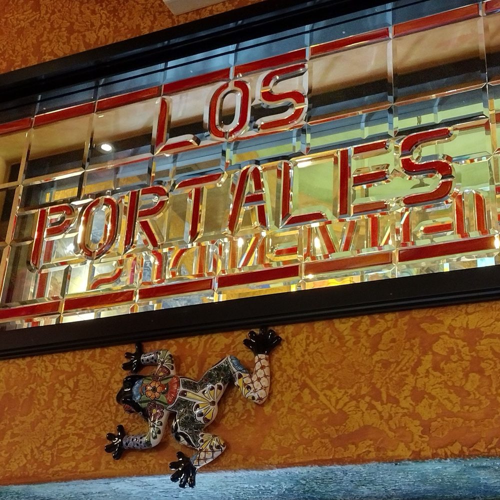 Los Portales Los Portales