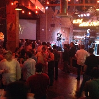 Tin Roof - Live music - American Near Me - Memphis, Tennessee Tin Roof - Live music - American Near Me - Memphis, Tennessee