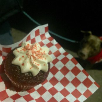 Trucking Good Cupcakes - Red Velvet - Desserts Near Me - Tucson, Arizona