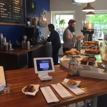 Phoenix Coffee Bar - Friendly staff - Coffee & Tea Near Me - Cleveland, Ohio