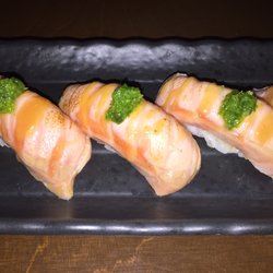 Sushi Waka - Lightly seared salmon with miso sauce. Yum yummy