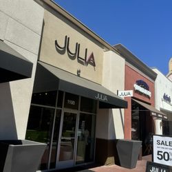 JULIA - Arrived!
