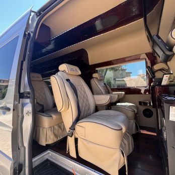 Royal Luxx Limos - Limos Near Me Royal Luxx Limos - Limos Near Me
