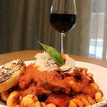 Bistro On 4th - Italian Near Me - Sioux City, Iowa