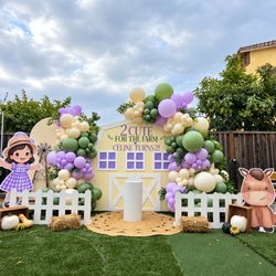 Anna Party Decor