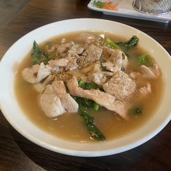 SriThai Thai Kitchen & Sushi Bar -Emory - LAD NA pork - Sushi Bars Near Me - Atlanta, Georgia