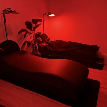 Unwind LA - Red light therapy and sound therapy session - Fitness & Instruction Near Me - Los Angeles, California