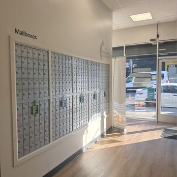 The UPS Store - Entrance - Shipping Centers Near Me - Los Angeles, California