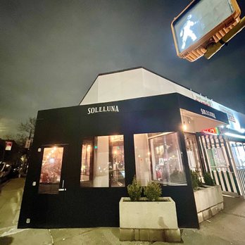 SoleLuna Restaurant - outside - Cafes Near Me - Sunnyside, New York