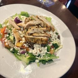 The Bull - Pub & Grill - Greek Salad with Chicken