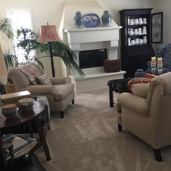 A1 Carpet Flooring - This is our living room in Dos Vientos. The carpet is soft and feels great on bare feet. - Carpeting Near Me - Thousand Oaks, California A1 Carpet Flooring - This is our living room in Dos Vientos. The carpet is soft and feels great on bare feet. - Carpeting Near Me - Thousand Oaks, California