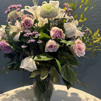 Flowerama of Plano - this is the back of the arrangement also 3 days later - Florists Near Me - Plano, Texas Flowerama of Plano - this is the back of the arrangement also 3 days later - Florists Near Me - Plano, Texas