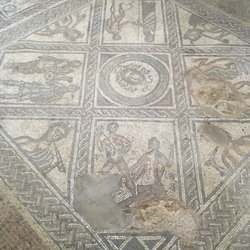 Brading Roman Villa - Mostly-intact original tile dating from Roman occupation.