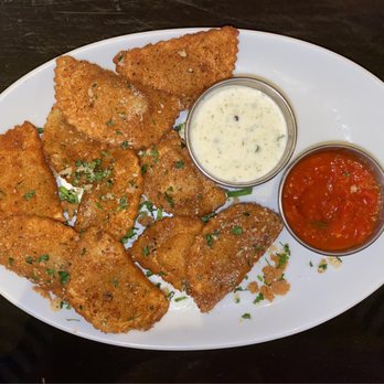 Bravo! Italian Kitchen - Crispy Mozz Ravioli - Italian Near Me - Brookfield, Wisconsin