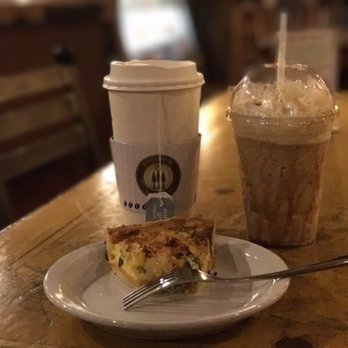Coffee Bazaar - vegetable quiche, Earl Grey Latte, and Blended Caramella - Coffee & Tea Near Me - Guerneville, California