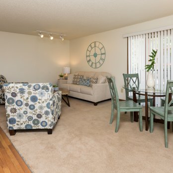 Rosemont Place - Apartments Near Me - Des Moines, Iowa