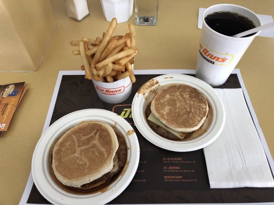Dic Ann's Hamburgers by null