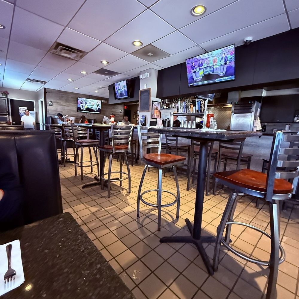Champions Pub - Pubs Near Me - Peabody, Massachusetts