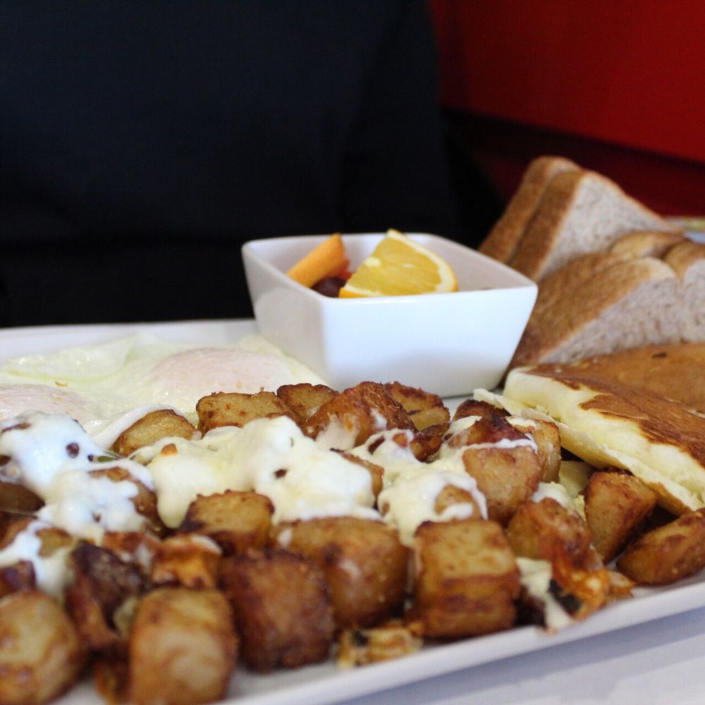 Kitchen 73 - Breakfast & Brunch Near Me - Laval, Quebec Kitchen 73 - Breakfast & Brunch Near Me - Laval, Quebec