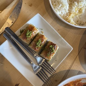 Italiamo Kitchen - Pizza Near Me - Rockville, Maryland Italiamo Kitchen - Pizza Near Me - Rockville, Maryland