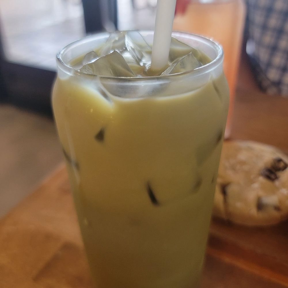 Goji Berry - Dirty Matcha - Vegan Near Me - Phoenix, Arizona Goji Berry - Dirty Matcha - Vegan Near Me - Phoenix, Arizona