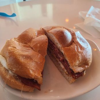 Muddy Waters Cafe - Capicola, Egg and Cheese Sandwich - Coffee & Tea Near Me - New London, Connecticut Muddy Waters Cafe - Capicola, Egg and Cheese Sandwich - Coffee & Tea Near Me - New London, Connecticut