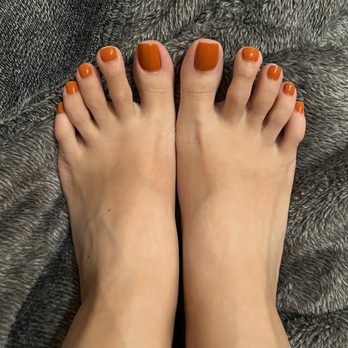 MonZoe Nail Spa - Fall color - Nail Salons Near Me - Burlingame, California