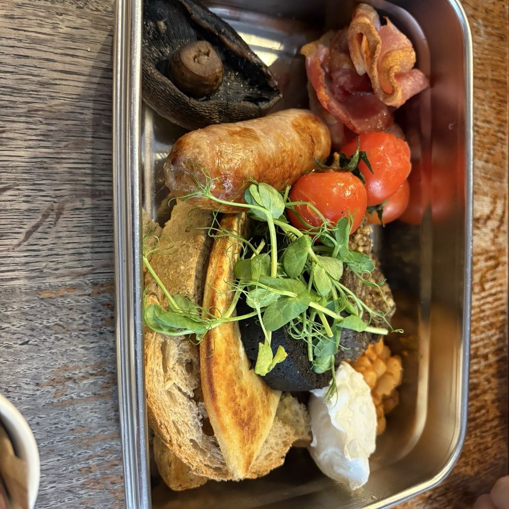 Full Scottish breakfast Full Scottish breakfast