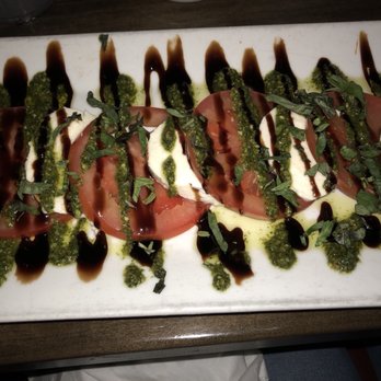 Barrelhouse 101 - Caprese Salad - American Near Me - Ventura, California