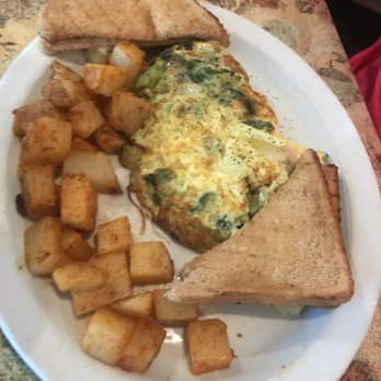 Cranberry Cottage - Vitamin K omelet - American Near Me - Wareham, Massachusetts