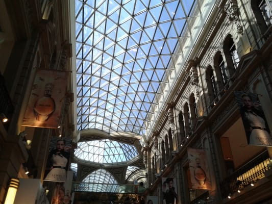 Galerías Pacífico by null